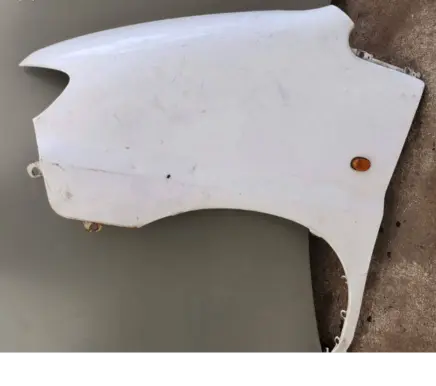 Hyundai H-100 Fender