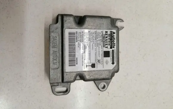 Renault Megane I Airbag control unit/module 550569000 7700418434D
