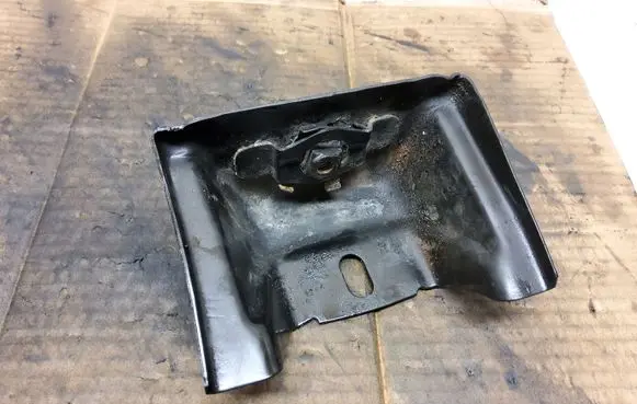 Volkswagen Transporter - Caravelle T5 Other engine bay part