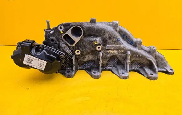 Mercedes-Benz V Class W447 Intake manifold 140031243R A6220102200 100011082R