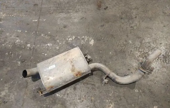 Toyota Corolla Verso AR10 Muffler/silencer 
