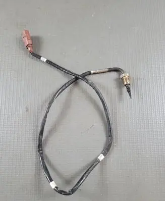 Skoda Octavia Mk3 (5E) Exhaust gas temperature sensor 04L906088DH