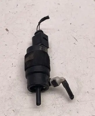 Audi A4 S4 B8 8K Windscreen/windshield washer pump 8K5955647