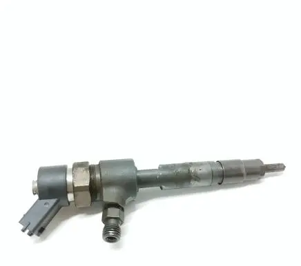 Alfa Romeo 156 Fuel injector 0445110002