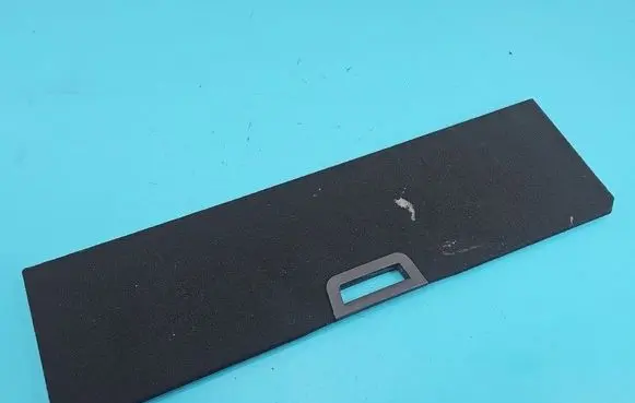 Trunk/boot floor carpet liner
