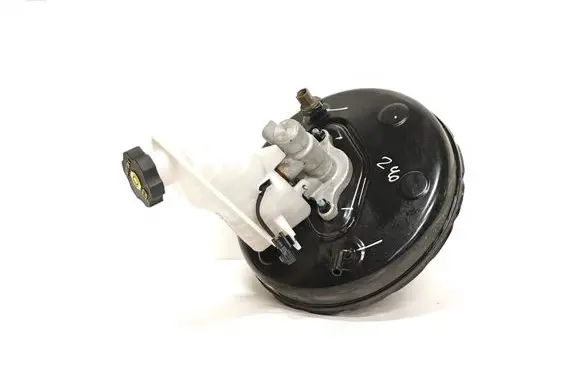 Hyundai Tucson TL Brake booster