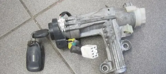 Hyundai Santa Fe Ignition lock