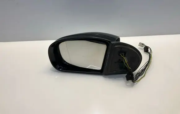 Mercedes-Benz E W211 Front door electric wing mirror