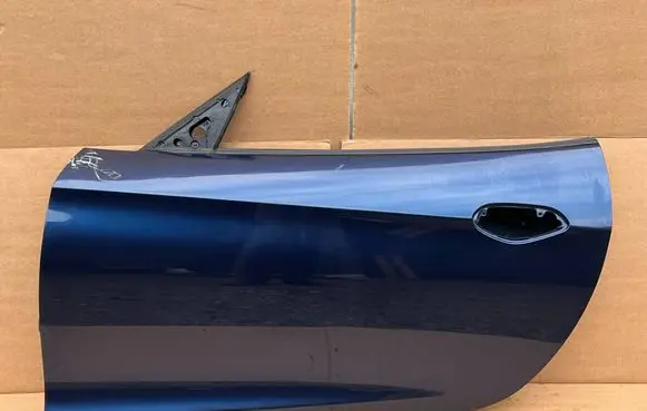 Door (2 Door Coupe)