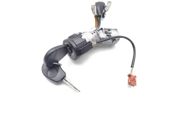 Peugeot 307 CC Ignition lock 9648445180