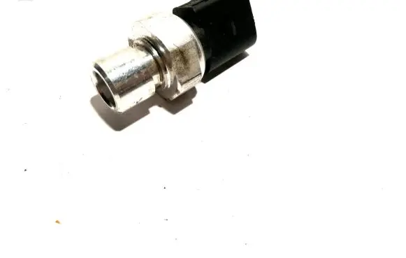Audi Q2 - Air conditioning (A/C) pressure sensor 5Q0959126A 1413BX 92CP68G1
