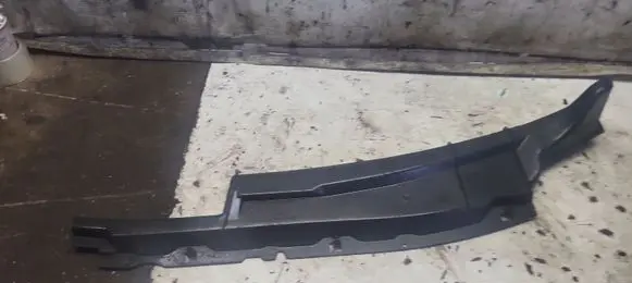 Mazda 3 I Wiper trim K2443 BP4K507P1