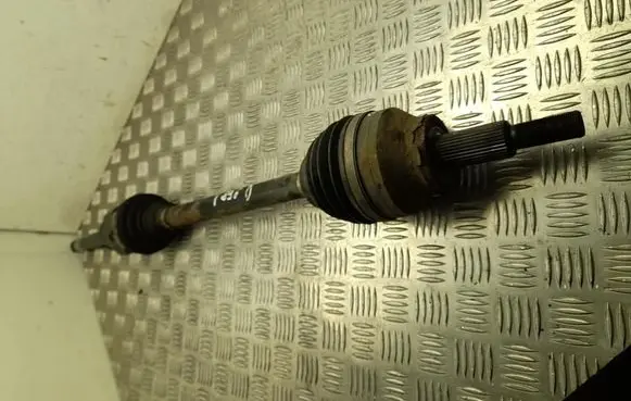 Jeep Grand Cherokee Front driveshaft P68193660AB