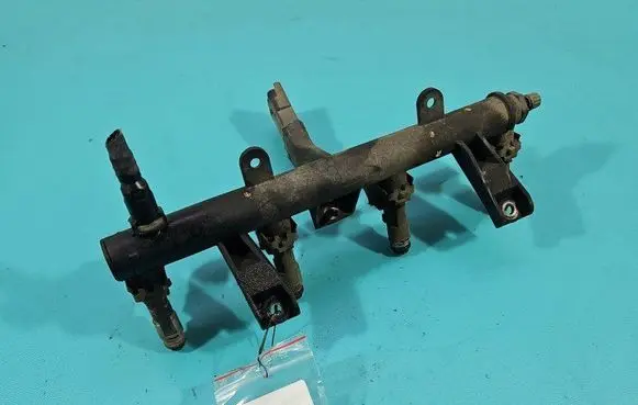 Fuel injector