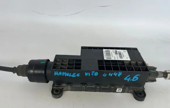 Mercedes-Benz Vito Viano W447 Hand brake/parking brake motor A4479068700