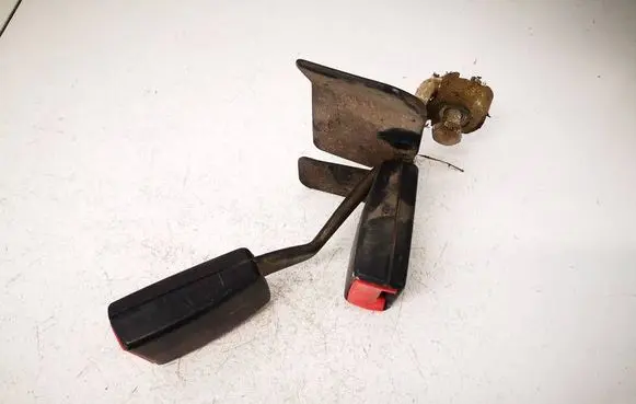 Audi A6 S6 C5 4B Middle seatbelt buckle (rear) 8D0857739D