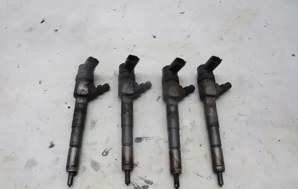 Fiat 500X Fuel injectors set GMAUTO4574097