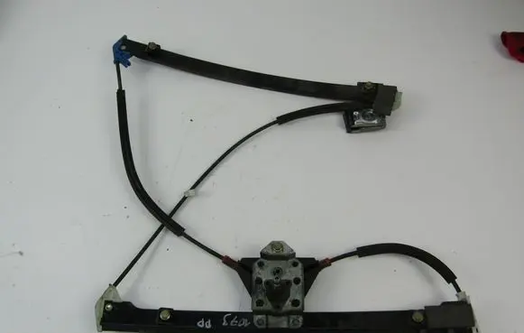 Volkswagen Caddy Front door manual window regulator 