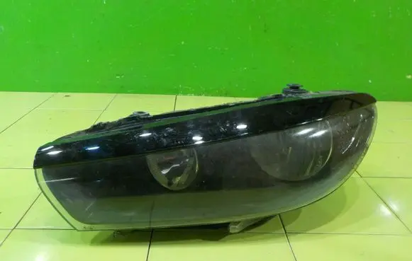 Volkswagen Scirocco Headlight/headlamp 1K8941005D