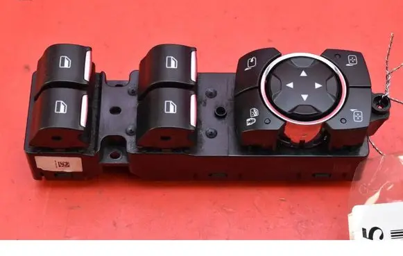 Ford Mondeo MK I Electric window control switch DG9T-14540-DDW