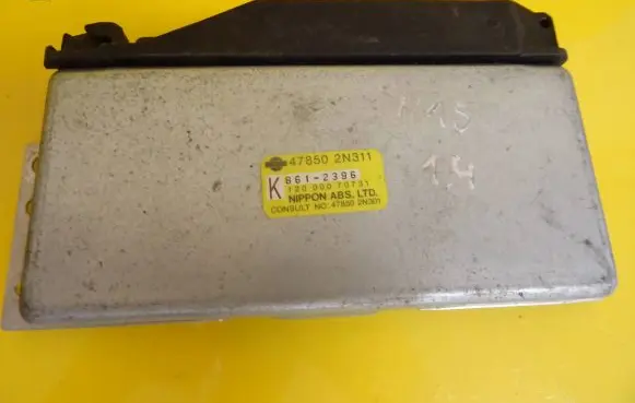 Nissan Almera N16 ABS control unit/module 478502N311