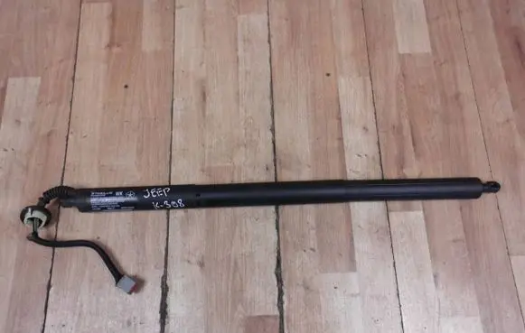 Jeep Grand Cherokee Tailgate strut 68231347AC