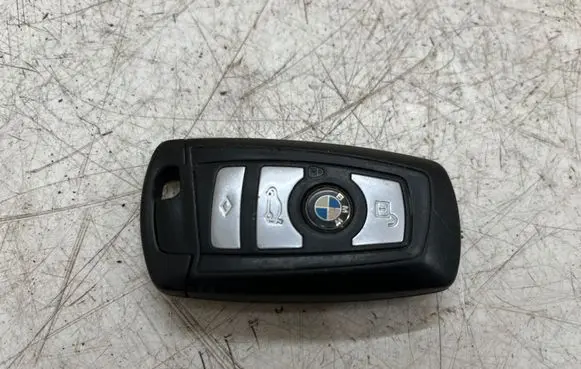 BMW 5 F10 F11 Ignition key/card 