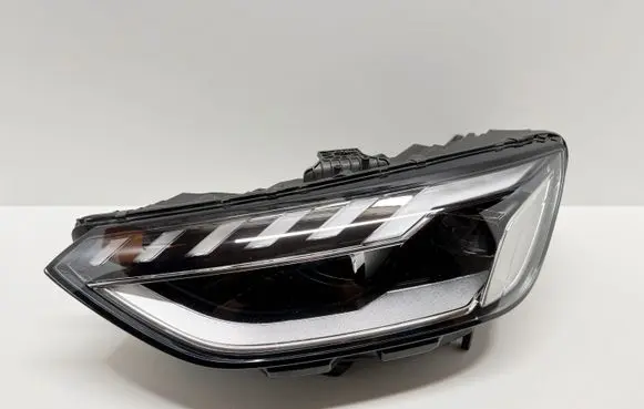 Audi A4 S4 B9 8W Headlight/headlamp 8W0941033D