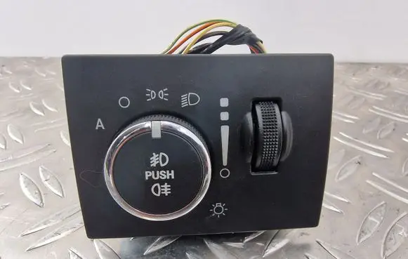 Jeep Grand Cherokee Light switch P68142243AA