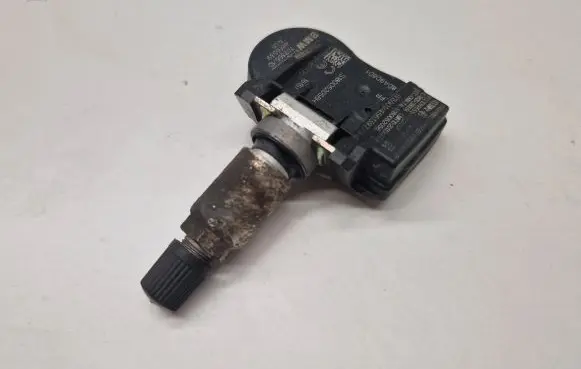 BMW 1 F20 F21 Tire pressure sensor 6855539
