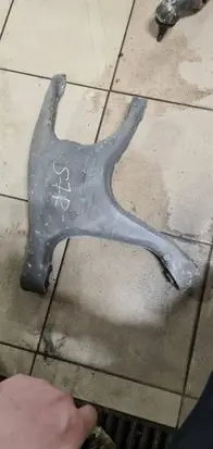 Rear upper control arm/wishbone