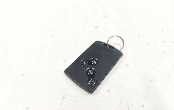 Renault Clio IV Ignition key/card 