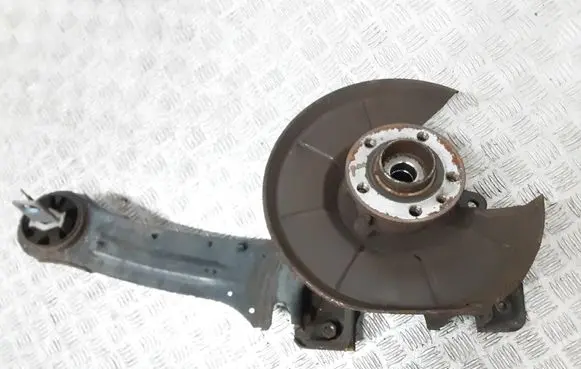 Volvo XC60 Rear wheel hub spindle/knuckle 7G915A969