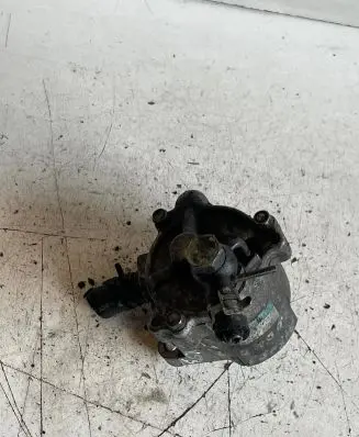 Toyota Avensis T220 Vacuum pump 2930027010 0810002591