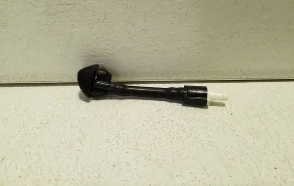 Subaru Impreza VI Windshield washer spray nozzle 