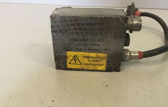 Audi A6 S6 C5 4B Headlight ballast module Xenon 4B0941471 5DV00776071