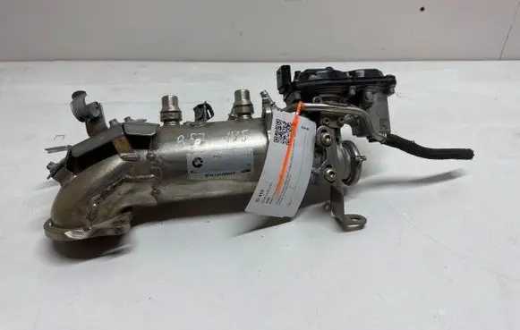 BMW 7 G11 G12 EGR valve 8574820 15877710 0117151007