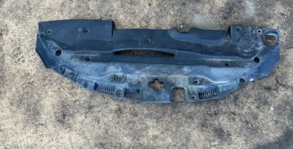 Lexus IS 220D-250-350 Radiator trim 5329553020