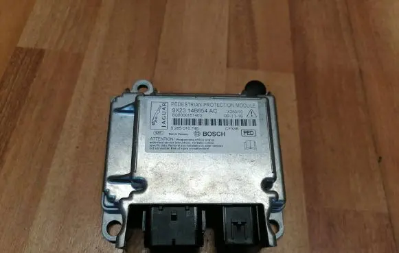 Jaguar XF X250 Airbag control unit/module 9X2314B654AC 0285010746 6Q0000151403