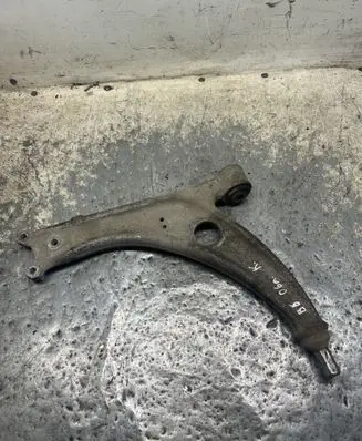 Volkswagen PASSAT B6 Front lower control arm/wishbone