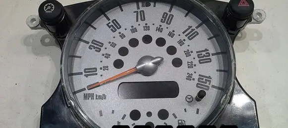 Mini One - Cooper Cabrio R52 Speedometer (instrument cluster) 67379411