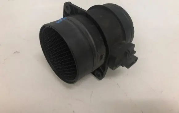Volkswagen PASSAT B8 Mass air flow meter 03L906461A