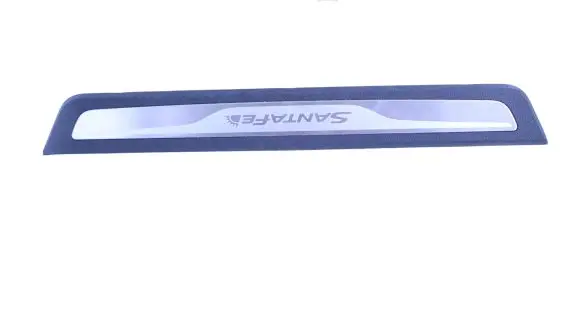 Hyundai Santa Fe Front sill trim cover 858832W5000