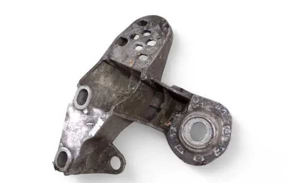 Audi A6 S6 C5 4B Engine mounting bracket 8E0199351A