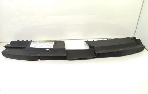 Engine bonnet/hood lock trim molding