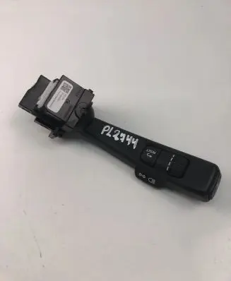 Volvo V40 Indicator stalk 31394001