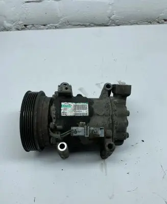 Renault Kangoo II Air conditioning (A/C) compressor (pump) 8200953359A SD6V12