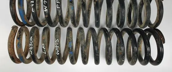 Mercedes-Benz COMPAKT W115 Front coil spring