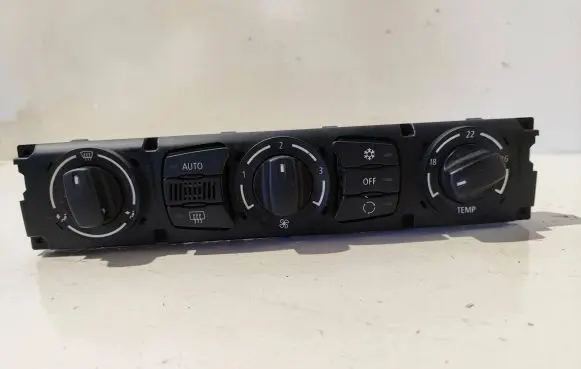 BMW 5 E60 E61 Climate control unit 6946979 900251530005 0281054