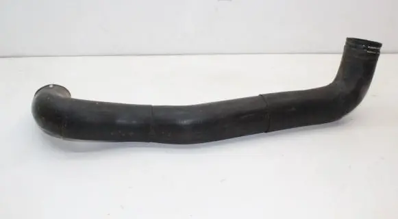 Land Rover Discovery 3 - LR3 Intercooler hose/pipe
